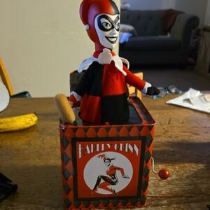 DC Comics Harley Quinn Jack-In-The-Box